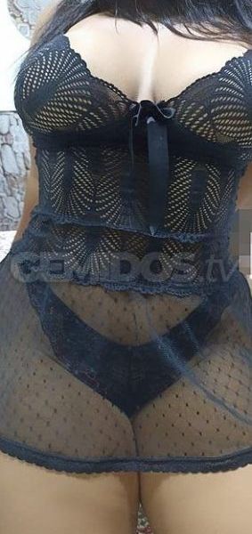 Oi. Para vocês que adoram uma mulher bruta e gostosa, vieram ao perfil certo. Vem se deliciar com minhas curvas, vou te dar muito prazer. Faço oral babadinho e realizo massagem erótica. Tenho local com fácil acesso com garagem e quarto climatizado. Faço estilo namoradinha safada e costumo dizer que tenho um atendimento totalmente único, pois eu não priorizo somente uma boa foda e sim todo um conjunto, que vai desde uma energia muito boa que contagia, um bom papo, carinho, atenção, simplicidade e honestidade. Para mim, ser acompanhante é saber entrar e sair em todos os lugares, ter um atendimento excelente, onde educação, gentileza e bom humor precisam ser primordiais desde a ligação até o fim do encontro.Horário de atendimento: Segunda a sábado, das 10:00 às 19:00 horasCachês: R$ 135,00 – 30 minutos R$ 185,00 – 1 hora R$ 270,00 – 1 hora, com anal.