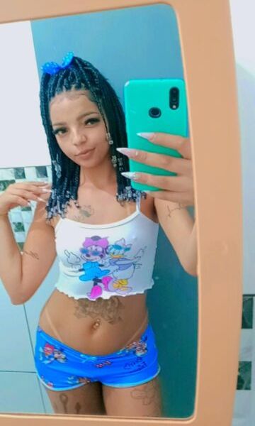 Olá, amor. Atendo no meu local, chupo bem gostoso, faço massagem, danço também, faço anal sem frescura.Horário de atendimento: Das 08:00 às 21:00 horasCachê: R$ 150,00.