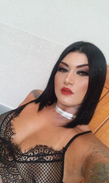 Uma morena toda cheirosa, tatuada, corpo espetacular! Meu atendimento é sem pressa e sem frescura, adoro fazer anal, mas combino pessoalmente, faço aquele oral bem babadinho e sem frescura. Local próprio super discreto.Horário de atendimento: Das 10:00 às 02:00 horasCachê: R$ 100,00.CONTEÚDO EXCLUSIVO: https://hotdreams.com.br/AliceBeker