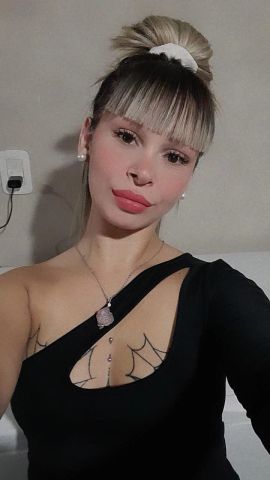 Abril