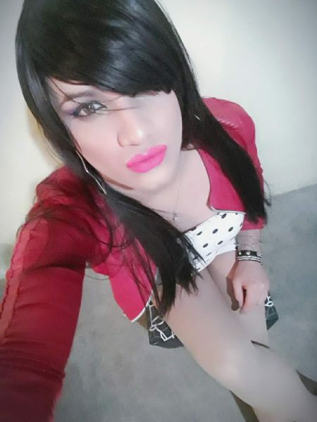 Holaa Soy Tatiana ❤️
Tengo lugar en Villa Luzuriaga, Barrio Manzanares 🌸
Zona Segura y Discreta♥️
Soy Activa y Pasiva, a tu gusto.
Me gusta iniciar pasivos. 🔥
📽Vendo contenido muy rico si te interesa son caceros y podemos hacer🎬